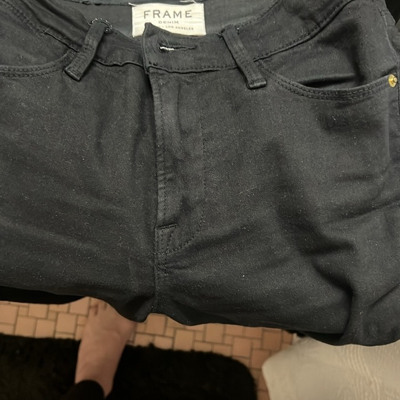 Frame  5 Pocket Jeans - Picture 8 of 9